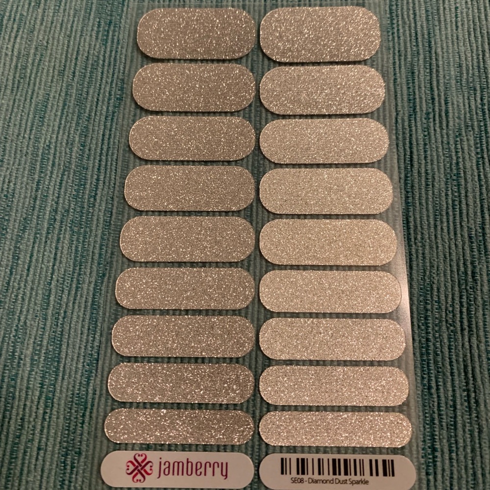 Full sheet of Jamberry’s Diamond Dust Sparkle.